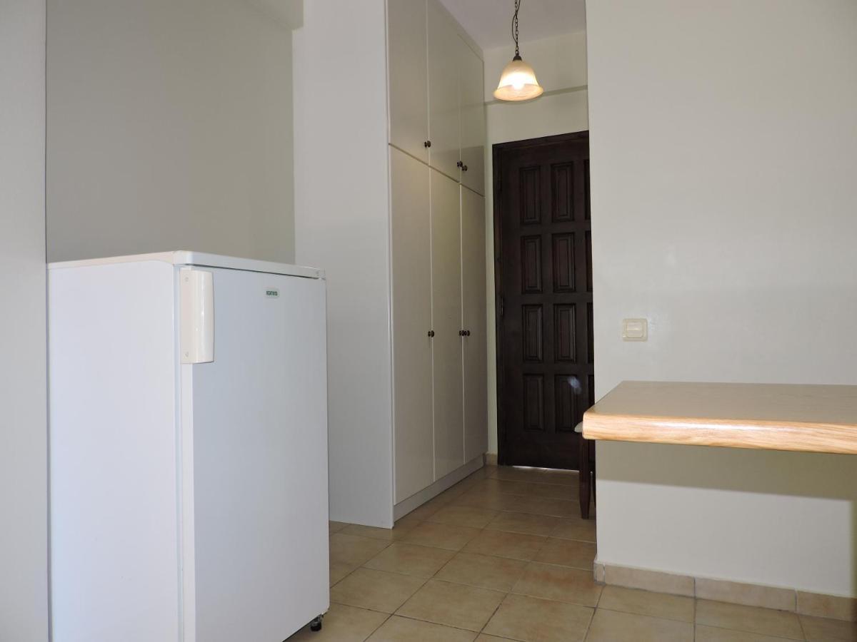 פיניקונטה Sirius Hotel מראה חיצוני תמונה